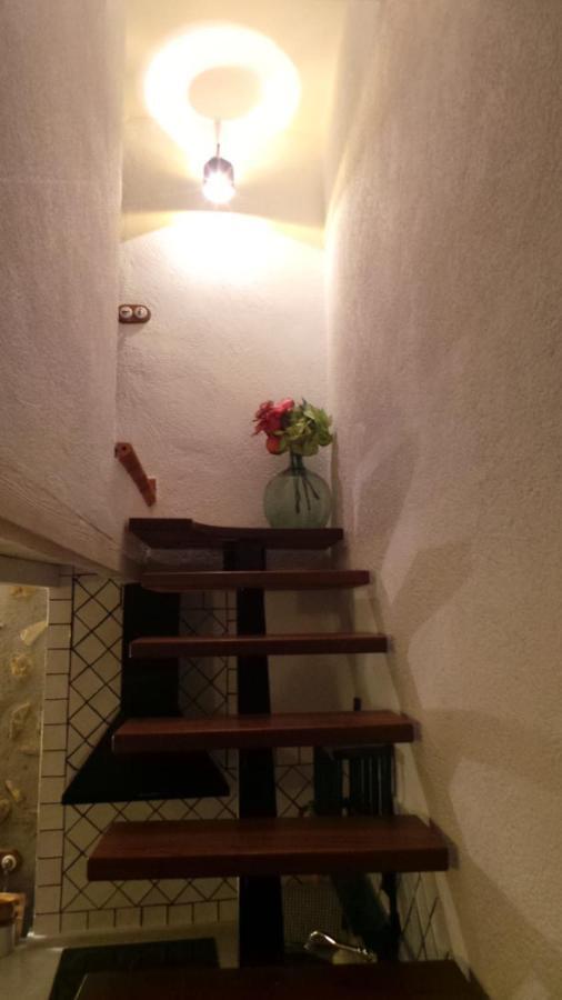 Vivienda Rural Fuente De Los Gusarapos Burunchel Exteriör bild
